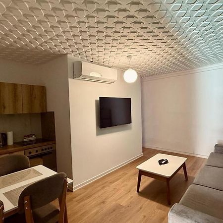 Host Elios Tirana Apartment Exterior foto